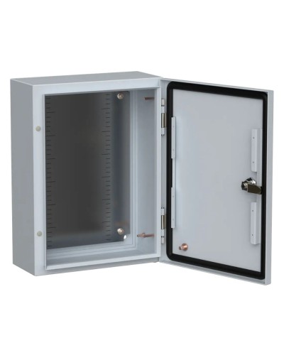 ЩМП-40.30.15 TITAN 5 УХЛ1 IP66 400x300x150 (TI5-10-N-040-030-015-66). Шкаф металлический с монтажной платой. IEK в Златоусте