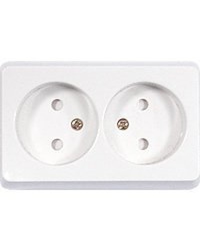 Розетка двойная открытой установки без з/к, белый, LK Standard (813604). Розетка без заземляющих контактов с защитными шторками. Экопласт в Златоусте